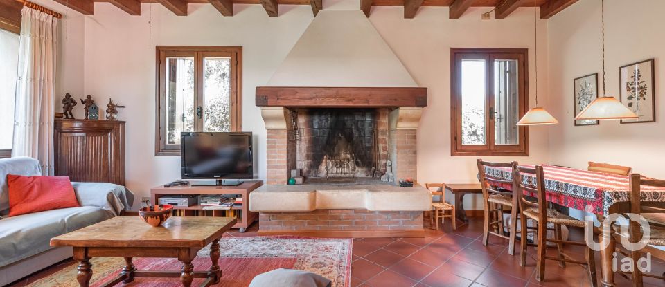 Rustico 15 locali di 975 m² in Montegalda (36047)