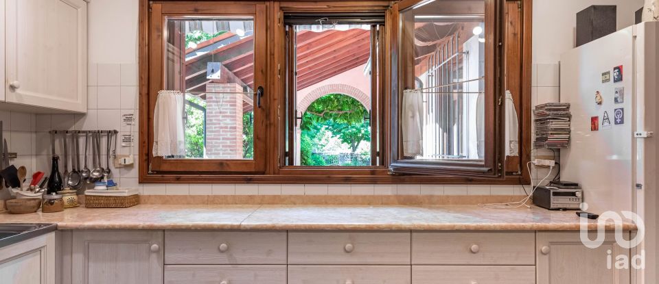 Rustico 15 locali di 975 m² in Montegalda (36047)