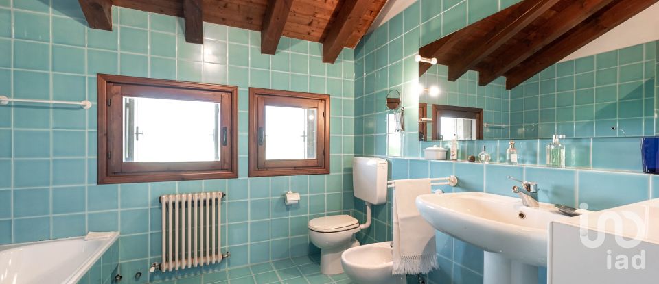 Rustico 15 locali di 975 m² in Montegalda (36047)