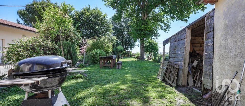 House 6 rooms of 86 m² in Argenta (44011)