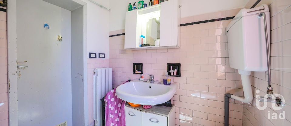 House 6 rooms of 86 m² in Argenta (44011)