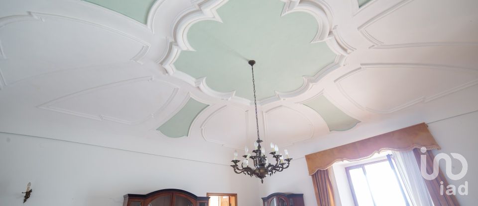 Appartamento 7 locali di 270 m² a Mondolfo (61037)