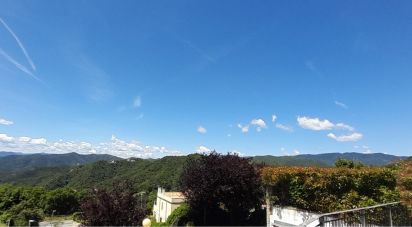 Appartamento 6 locali di 84 m² a Celle Ligure (17015)