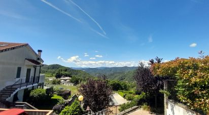 Appartamento 6 locali di 84 m² a Celle Ligure (17015)