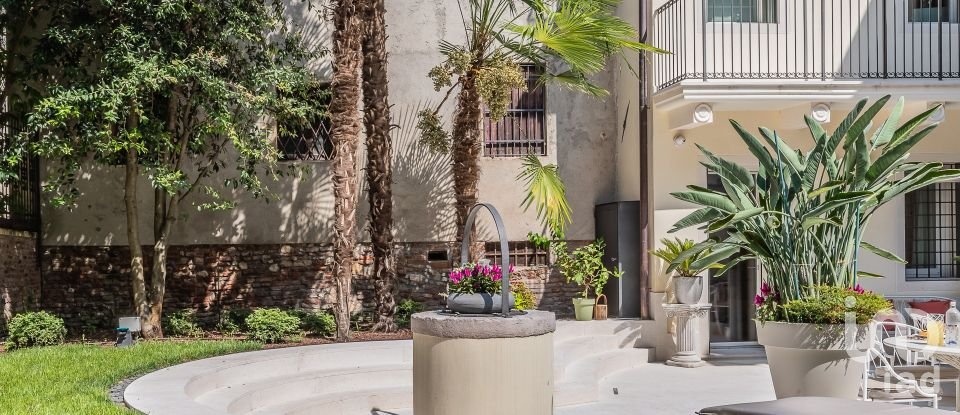 Casa indipendente / Villa 8 locali di 496 m² in Vicenza (36100)