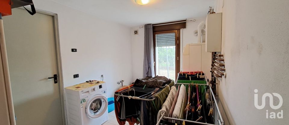 House boat 6 rooms of 170 m² in Ceregnano (45010)