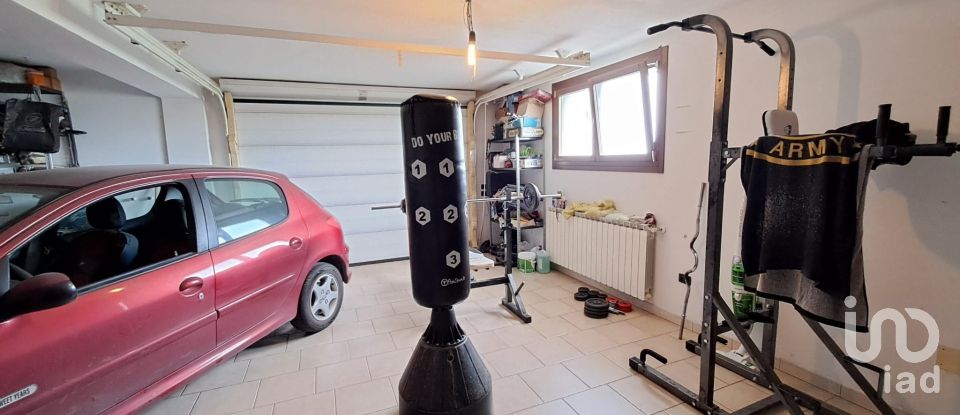 House boat 6 rooms of 170 m² in Ceregnano (45010)