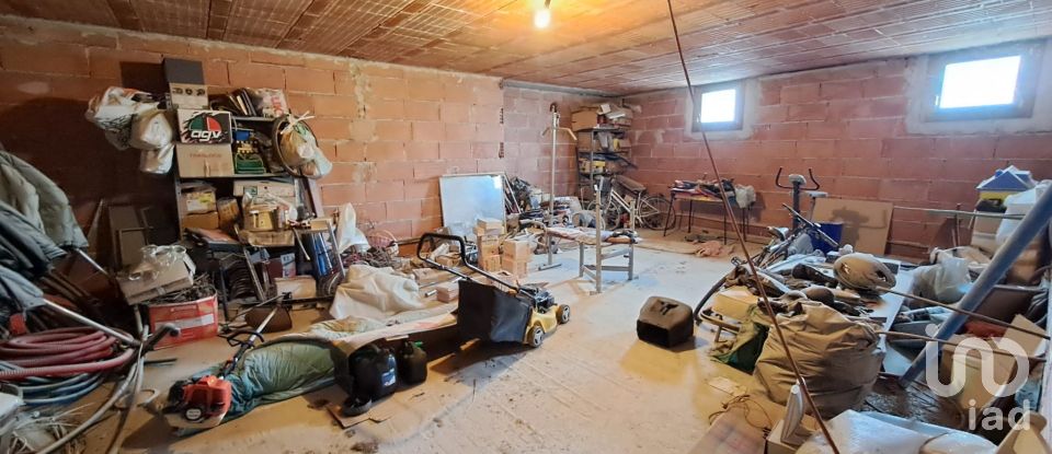 House boat 6 rooms of 170 m² in Ceregnano (45010)