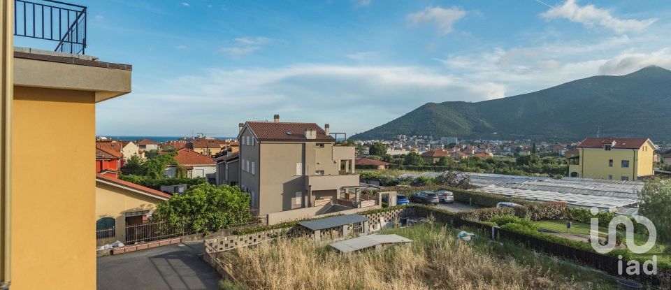 Bilocale di 55 m² a Loano (17025)