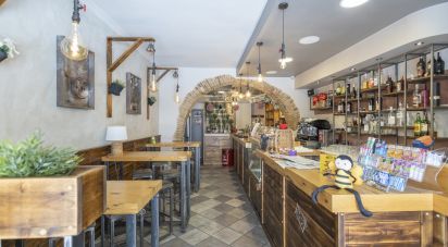 Negozio / locale commerciale di 45 m² in Loreto (60025)