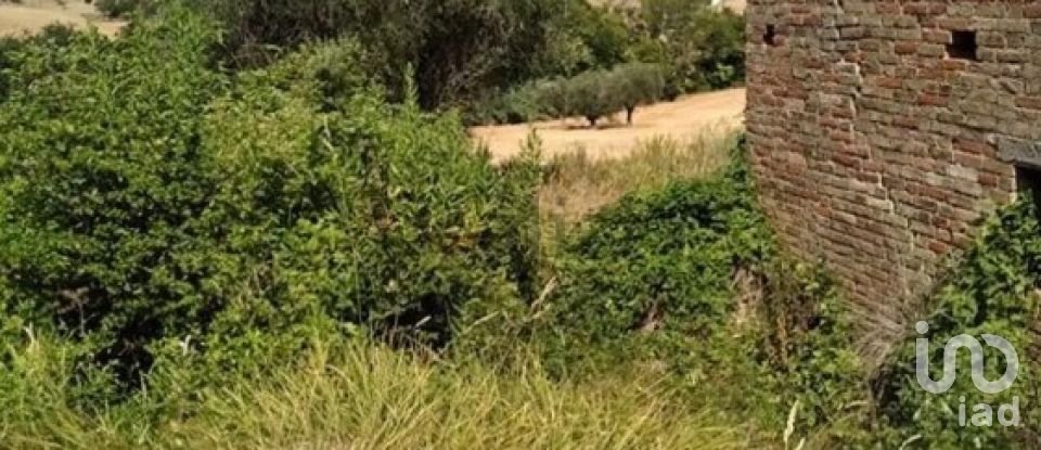 Rustico 4 locali di 189 m² in Montecosaro (62010)