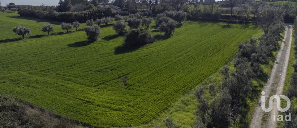 Rustico 4 locali di 189 m² in Montecosaro (62010)