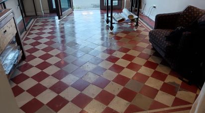 Negozio / locale commerciale di 40 m² in Milano (20144)