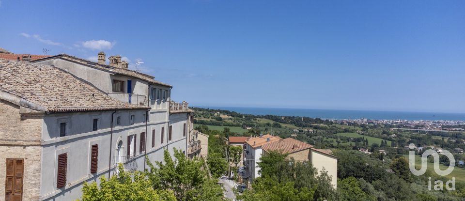 Terreno di 1.135 m² in Civitanova Marche (62012)