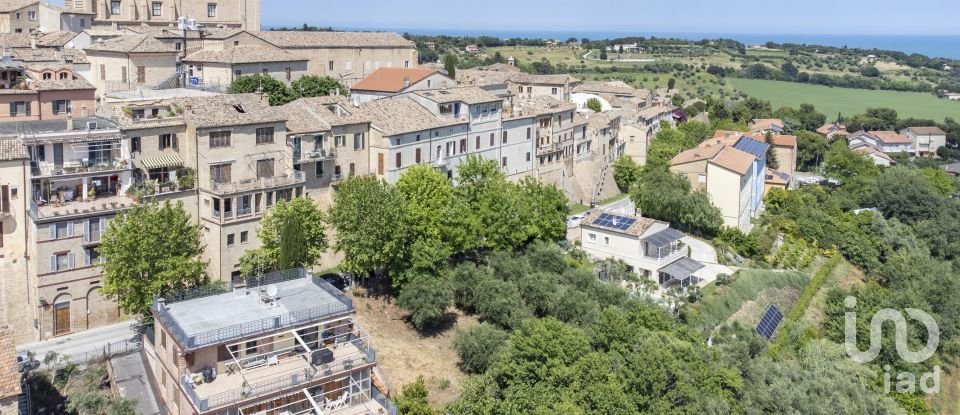 Terreno di 1.135 m² in Civitanova Marche (62012)