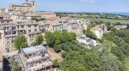 Casa indipendente / Villa 6 locali di 135 m² in Civitanova Marche (62012)