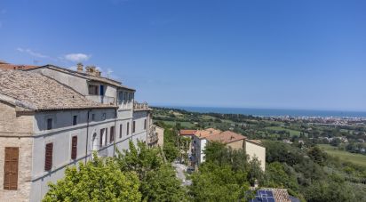 Casa indipendente / Villa 6 locali di 135 m² in Civitanova Marche (62012)