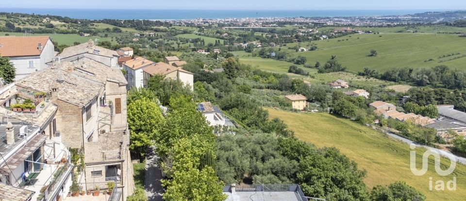 Casa indipendente / Villa 6 locali di 135 m² in Civitanova Marche (62012)