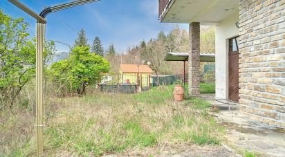 Casa indipendente / Villa 12 locali di 213 m² in Borzonasca (16041)