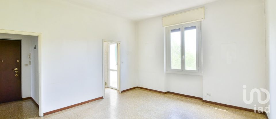 Bilocale di 73 m² a Meda (20821)