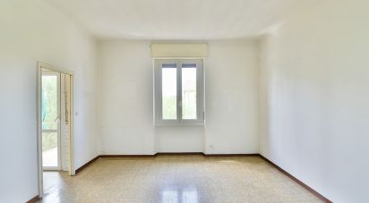 Bilocale di 73 m² a Meda (20821)