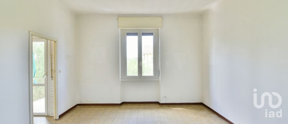 Bilocale di 73 m² a Meda (20821)