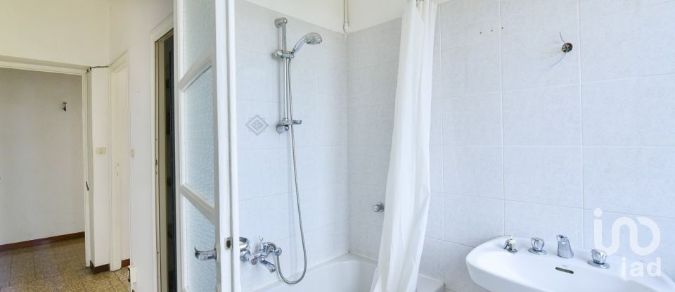 Bilocale di 73 m² a Meda (20821)