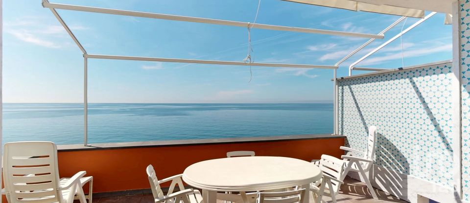 Appartamento 9 locali di 204 m² a Arenzano (16011)