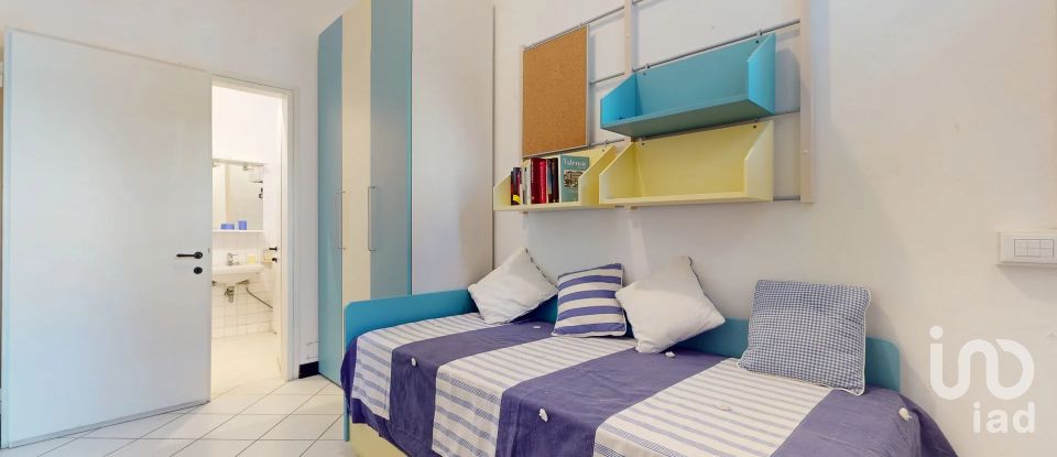 Appartamento 9 locali di 204 m² a Arenzano (16011)