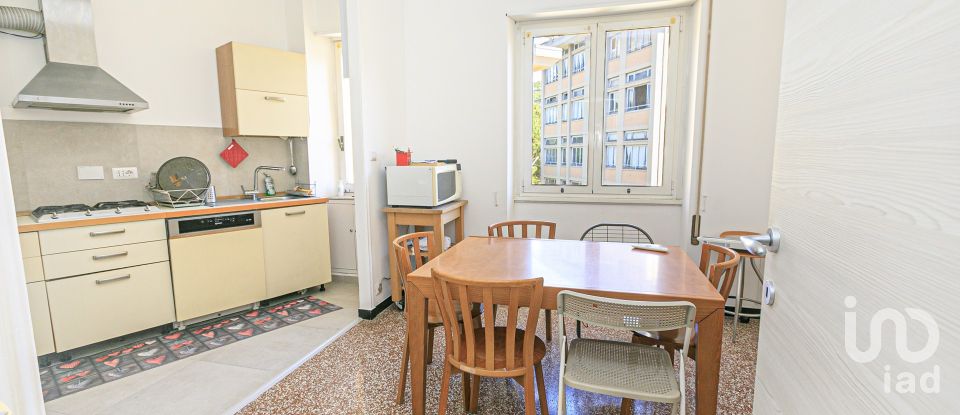 Trilocale di 82 m² a Genova (16131)