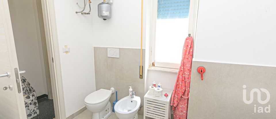 Trilocale di 82 m² a Genova (16131)