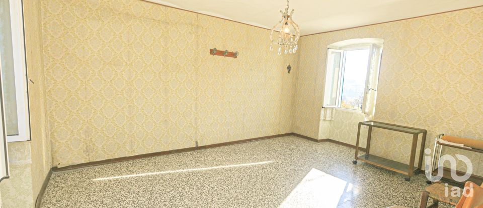Casa indipendente 10 locali di 300 m² in Carpeneto (15071)