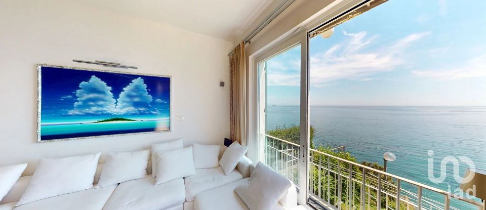 Apartment 6 rooms of 120 m² in Arenzano (16011)