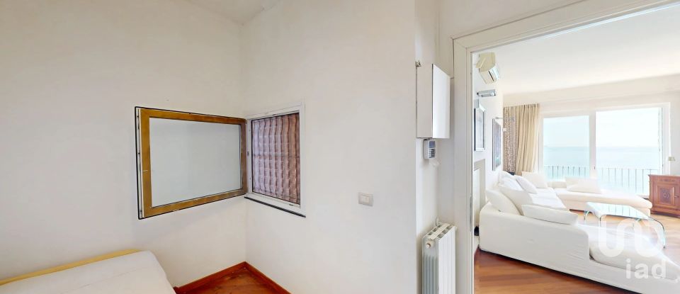 Apartment 6 rooms of 120 m² in Arenzano (16011)