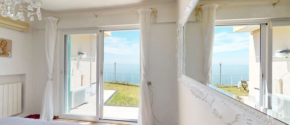 Apartment 6 rooms of 120 m² in Arenzano (16011)