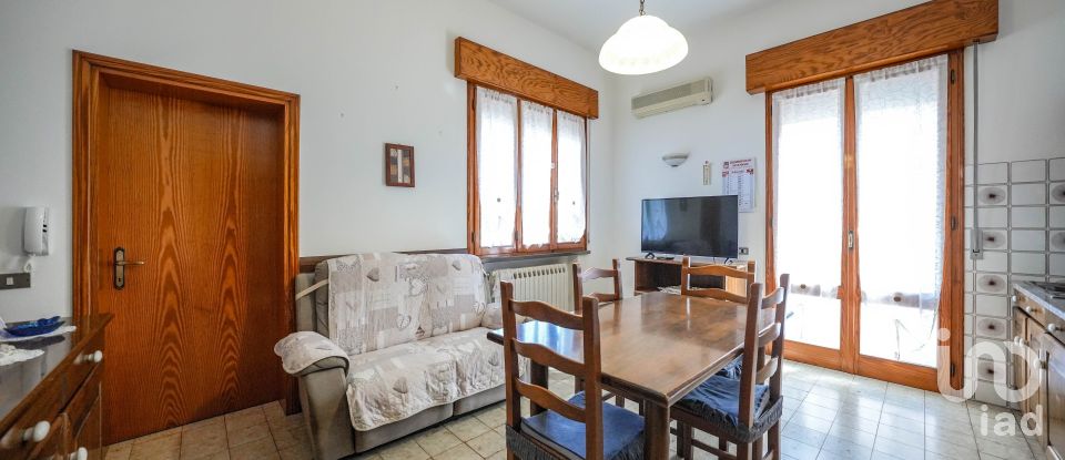 Casa indipendente / Villa 7 locali di 270 m² in Argenta (44011)