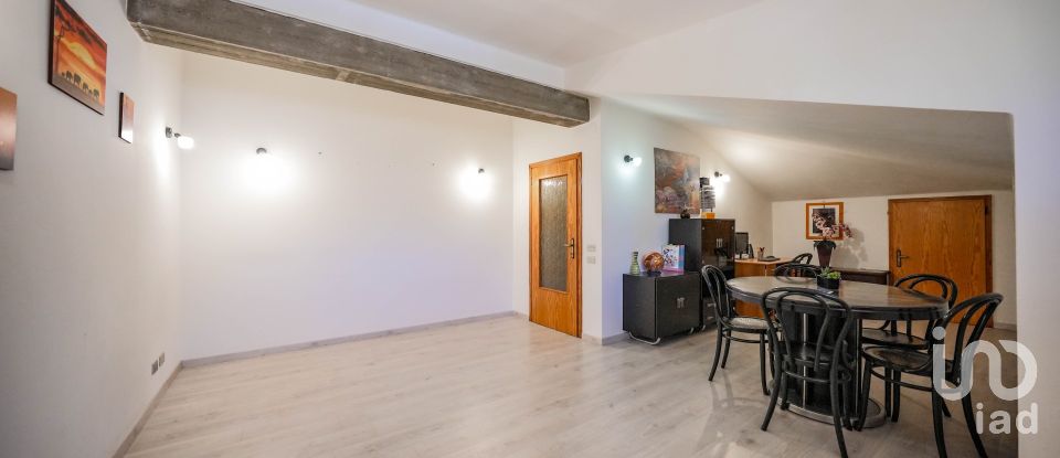 Casa indipendente / Villa 7 locali di 270 m² in Argenta (44011)