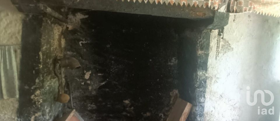 Rustico 6 locali di 150 m² in Mezzenile (10070)