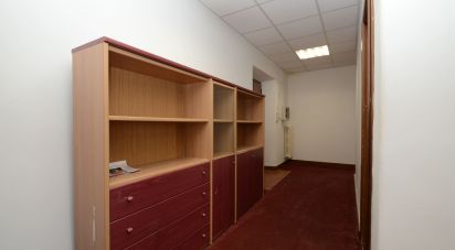 Three-room apartment of 85 m² in Roma (00174)