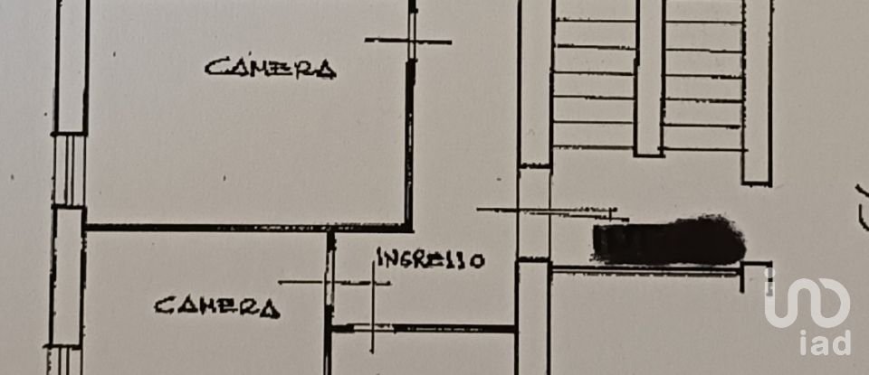 Three-room apartment of 85 m² in Roma (00174)