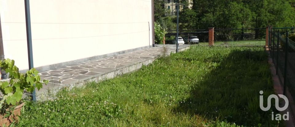 Casa indipendente / Villa 8 locali di 150 m² in Varese Ligure (19028)