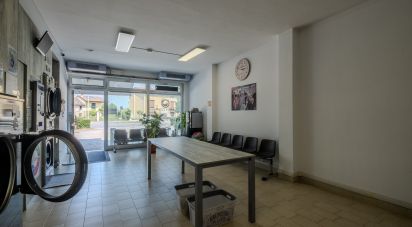 Negozio / locale commerciale di 95 m² in Goito (46044)