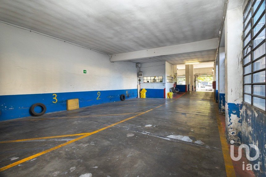 Negozio / locale commerciale di 1.100 m² in Torino (10149)