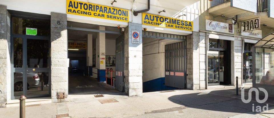 Negozio / locale commerciale di 1.100 m² in Torino (10149)