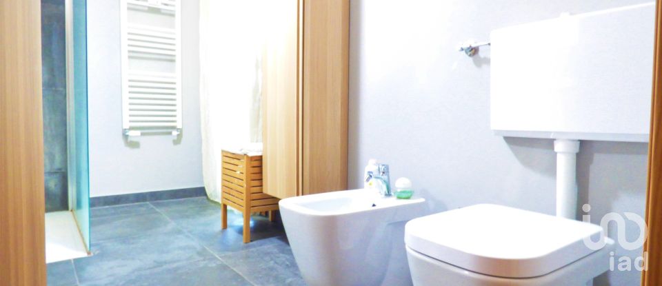 Apartment 7 rooms of 138 m² in Padova (35134)