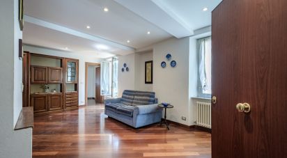 Appartamento 5 locali di 72 m² a Genova (16157)