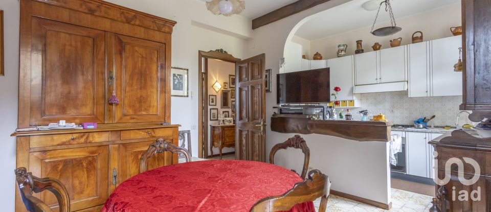 Casa indipendente / Villa 11 locali di 260 m² in Appignano (62010)