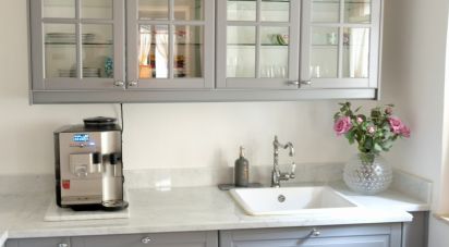 Casa indipendente / Villa 9 locali di 260 m² in Murialdo (17013)