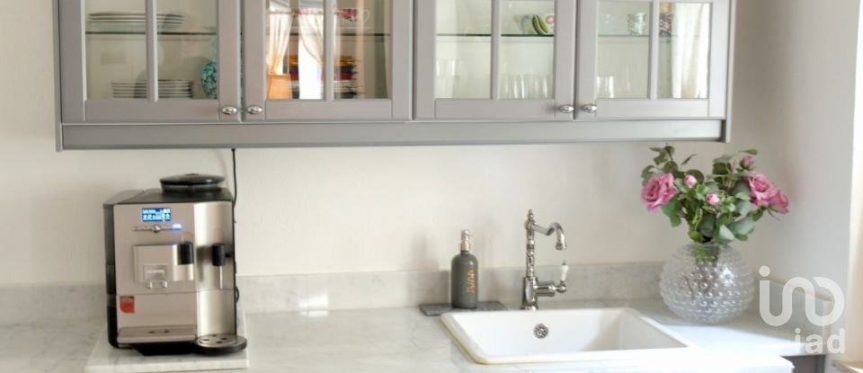 Casa indipendente / Villa 9 locali di 260 m² in Murialdo (17013)