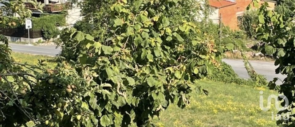 Casa indipendente / Villa 9 locali di 260 m² in Murialdo (17013)